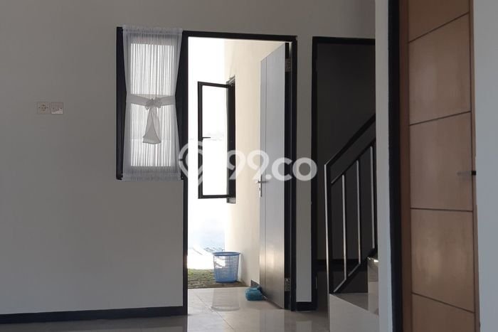 Rumah area Waru, 2 KM, Akses Universitas, Luas 90m2m² LB 150m2m² Rumah area Waru, 2 KM, Akses Universitas, Luas 90m2m² LB 150m2m²