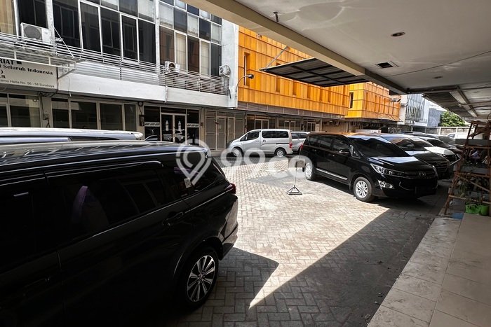 Ruko paling strategis disewakan di Mulyorejo Surabaya Ruko paling strategis disewakan di Mulyorejo Surabaya
