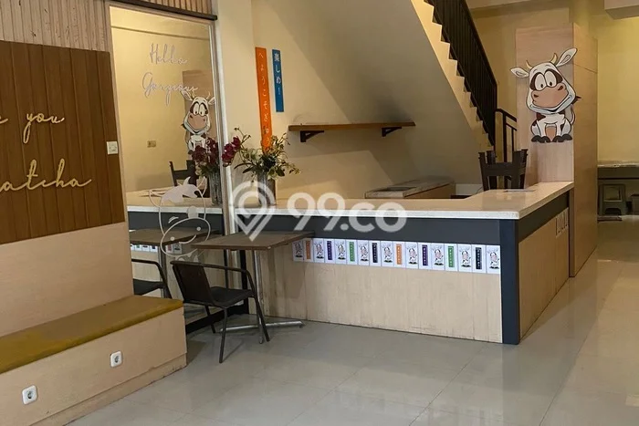 Unit Ruko Dijual di Tambaksari Surabaya Luas Tanah 76m2, Luas Bangunan 180m2 Unit Ruko Dijual di Tambaksari Surabaya Luas Tanah 76m2, Luas Bangunan 180m2