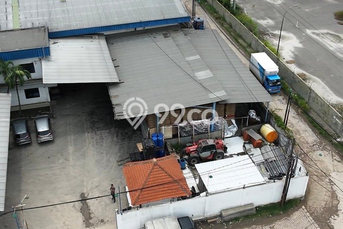 Area Ramai! Gudang Dijual di Jabon untuk Bisnis Luas Bangunan 8904m2 Area Ramai! Gudang Dijual di Jabon untuk Bisnis Luas Bangunan 8904m2