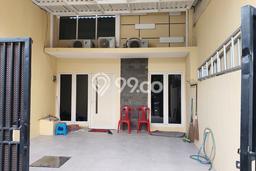 Dijual Rumah 2 Kamar Lokasi Strategis Nyaman dan Strategis di Rungkut Dijual Rumah 2 Kamar Lokasi Strategis Nyaman dan Strategis di Rungkut