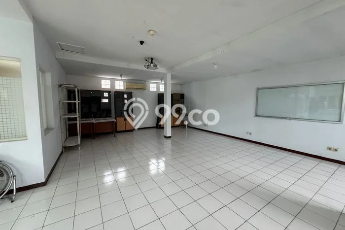 Area Ramai! Komersial Dijual di Wonokromo untuk Bisnis Luas Bangunan 420m2 Area Ramai! Komersial Dijual di Wonokromo untuk Bisnis Luas Bangunan 420m2