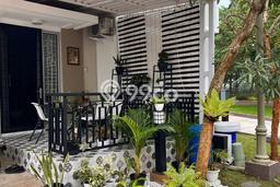 Jual Cepat Rumah LT 72m² / LB 100m² di Kawasan Komersial Gading Serpong, Tangerang Jual Cepat Rumah LT 72m² / LB 100m² di Kawasan Komersial Gading Serpong, Tangerang