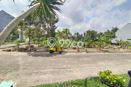 Tanah Dijual Lokasi Ngaglik, Sleman dengan Luas Tanah 127m2 dan Status - Tanah Dijual Lokasi Ngaglik, Sleman dengan Luas Tanah 127m2 dan Status -