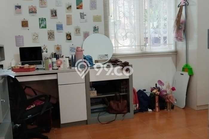 Siap Huni Hunian Elit 6 Kamar di Pamulang Dekat ke Mana Pun Siap Huni Hunian Elit 6 Kamar di Pamulang Dekat ke Mana Pun
