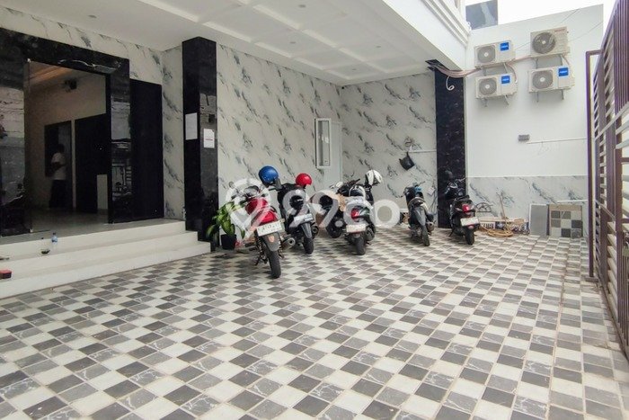 Kost Dijual di Kebayoran Baru Spesifikasi 33 KT & 33 KM Kost Dijual di Kebayoran Baru Spesifikasi 33 KT & 33 KM