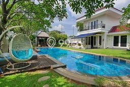 Rumah Elit Modern Tanpa Renovasi di Permata Hijau Jakarta Selatan Rumah Elit Modern Tanpa Renovasi di Permata Hijau Jakarta Selatan