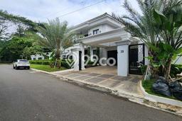 Jual Rumah Mewah Megah Dengan View Eksklusif di Pondok Indah, Jakarta Selatan Jual Rumah Mewah Megah Dengan View Eksklusif di Pondok Indah, Jakarta Selatan