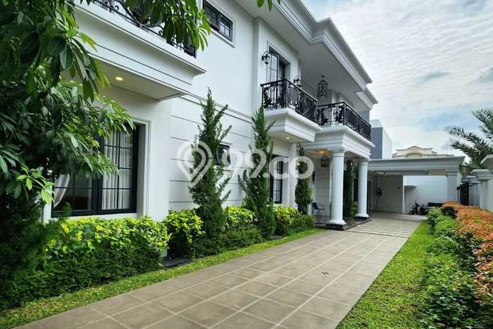 Jual Rumah Mewah Megah Dengan View Eksklusif di Pondok Indah, Jakarta Selatan Jual Rumah Mewah Megah Dengan View Eksklusif di Pondok Indah, Jakarta Selatan