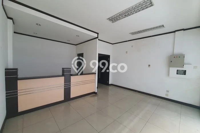 Unit Komersial Disewakan di Tangerang Kawasan Strategis Harga Kompetitif Unit Komersial Disewakan di Tangerang Kawasan Strategis Harga Kompetitif