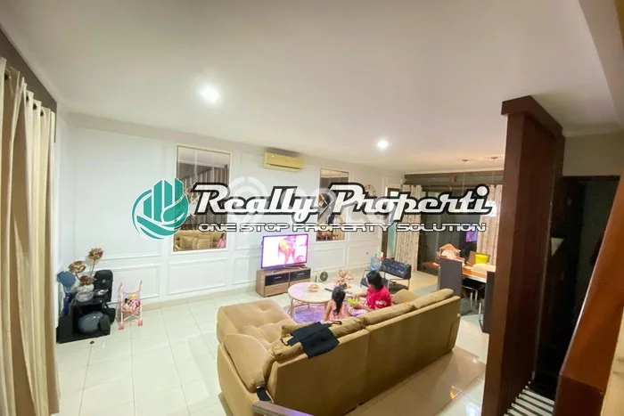 Ready to Use! Premium House LT 262m2 Desain Elegan di Bambu Apus Ready to Use! Premium House LT 262m2 Desain Elegan di Bambu Apus
