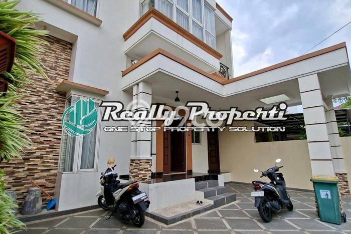 Rumah Minimalis 5 Kamar LT 153m2 di Jati Cempaka Rumah Minimalis 5 Kamar LT 153m2 di Jati Cempaka