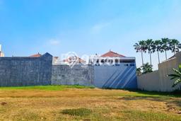 Tanah Dijual Lokasi Strategis di Surabaya dengan Luas 1200m2 Tanah Dijual Lokasi Strategis di Surabaya dengan Luas 1200m2
