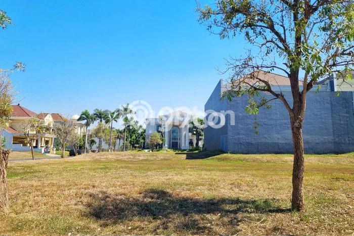 Tanah di Pakuwon Indah, Luas 828m2m², Area Premium, Ideal untuk Perumahan Tanah di Pakuwon Indah, Luas 828m2m², Area Premium, Ideal untuk Perumahan