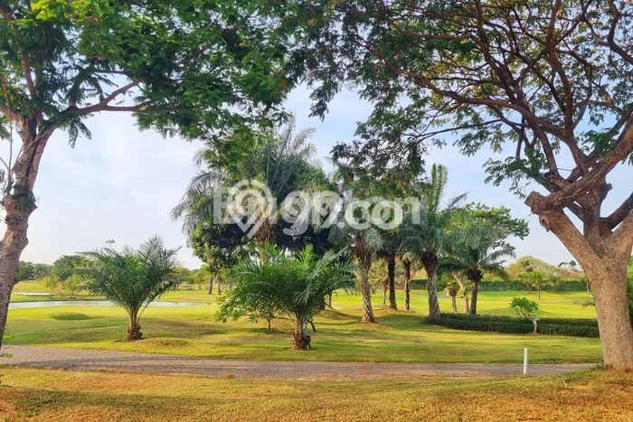 Tanah Komersial Kawasan Pakuwon Indah, Luas 558m2m², Akses Mudah Tanah Komersial Kawasan Pakuwon Indah, Luas 558m2m², Akses Mudah