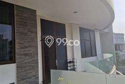 For Sale Rumah Mewah Exclusive di Jatinegara, Jakarta Timur For Sale Rumah Mewah Exclusive di Jatinegara, Jakarta Timur