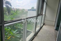 Ready to Use! Luxury House LT 304m2 Desain Modern di Cipete Ready to Use! Luxury House LT 304m2 Desain Modern di Cipete
