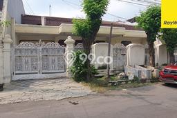 BEST LOCATION! Rumah kawasan Mulyorejo, Dekat Tol, 2 KT, LT 300m2m² LB 250m2m² BEST LOCATION! Rumah kawasan Mulyorejo, Dekat Tol, 2 KT, LT 300m2m² LB 250m2m²