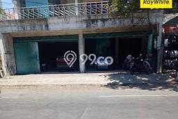 Ruko untuk disewa di Gubeng punya LT 240m2 & LB 480m2 harga sewa kompetitif Ruko untuk disewa di Gubeng punya LT 240m2 & LB 480m2 harga sewa kompetitif