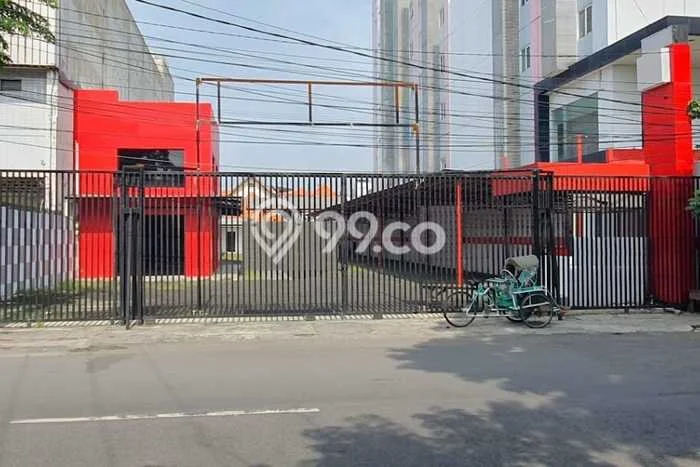 Disewakan Tanah di Sawahan, Luas 1011m2m², Akses Mudah, Lokasi Premium Disewakan Tanah di Sawahan, Luas 1011m2m², Akses Mudah, Lokasi Premium