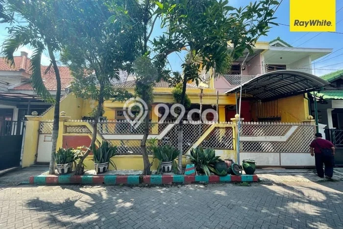 Rumah area , 9 KT, Dekat Pusat Kota, LT 230m2m² LB 230m2m² Rumah area , 9 KT, Dekat Pusat Kota, LT 230m2m² LB 230m2m²