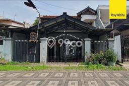 Dijual Cepat Rumah Bagus Siap Huni LB 250m2 di Wonocolo, Surabaya Dijual Cepat Rumah Bagus Siap Huni LB 250m2 di Wonocolo, Surabaya