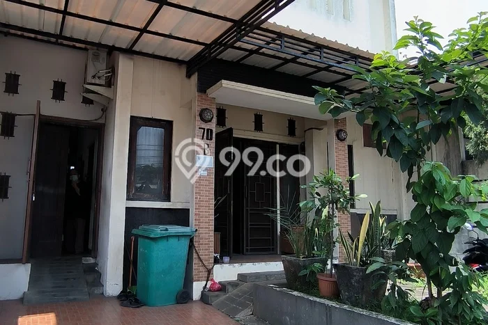 Dijual Cepat Rumah Bagus Siap Huni LB 103m2 di Ciputat Timur, Tangerang Selatan Dijual Cepat Rumah Bagus Siap Huni LB 103m2 di Ciputat Timur, Tangerang Selatan