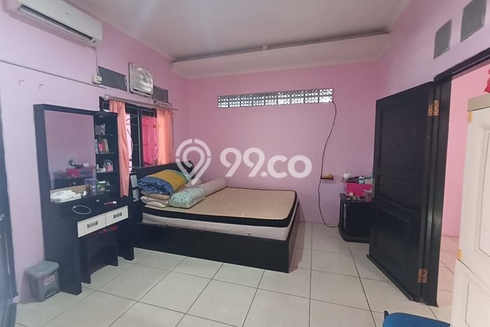 Dijual Cepat Rumah Favorit Siap Huni LB 228m2 di Sawangan, Depok Dijual Cepat Rumah Favorit Siap Huni LB 228m2 di Sawangan, Depok