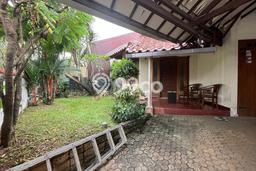Hunian Mewah Siap Huni LT 300m2 di Cinere, Depok Hunian Mewah Siap Huni LT 300m2 di Cinere, Depok
