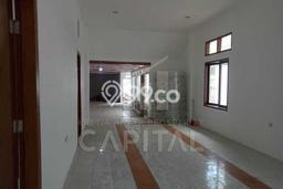 Disewakan! Rumah 1 Kamar Tidur &
1 Kamar Mandi di Riau, Bandung Disewakan! Rumah 1 Kamar Tidur &
1 Kamar Mandi di Riau, Bandung