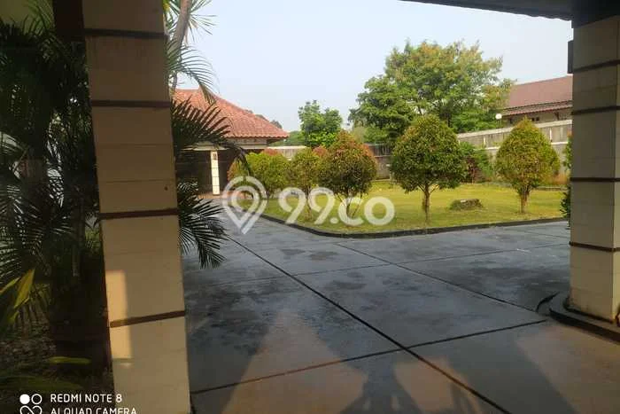 Dijual Rumah Mewah Elegan Dengan View Eksklusif di Bambu Apus, Jakarta Timur Dijual Rumah Mewah Elegan Dengan View Eksklusif di Bambu Apus, Jakarta Timur