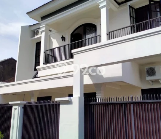Dijual Cepat Rumah Favorit Siap Huni LB 180m2 di Ciputat, Tangerang Selatan Dijual Cepat Rumah Favorit Siap Huni LB 180m2 di Ciputat, Tangerang Selatan