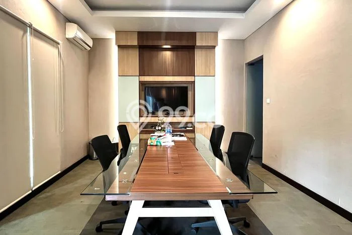 FOR RENT! Kantor di Bintaro Cocok untuk Bisnis 400m2 FOR RENT! Kantor di Bintaro Cocok untuk Bisnis 400m2