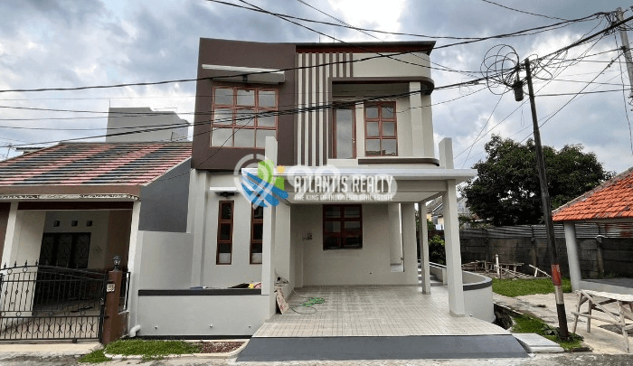 Hunian Nyaman Asri 3 KT Siap Pakai di Graha Raya Bintaro Tangerang Selatan Hunian Nyaman Asri 3 KT Siap Pakai di Graha Raya Bintaro Tangerang Selatan