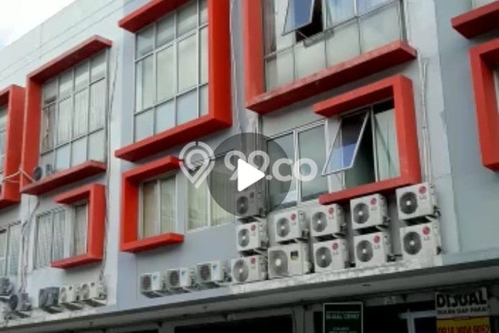 Ruko Dijual di Prime Area Jakarta Barat Luas 204m2 Ruko Dijual di Prime Area Jakarta Barat Luas 204m2
