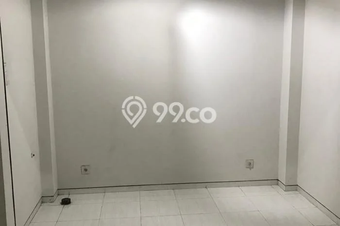 LOKASI STRATEGIS! Ruko Kawasan Bintaro, Luas 7m², Kawasan Ramai, Siap Operasional LOKASI STRATEGIS! Ruko Kawasan Bintaro, Luas 7m², Kawasan Ramai, Siap Operasional