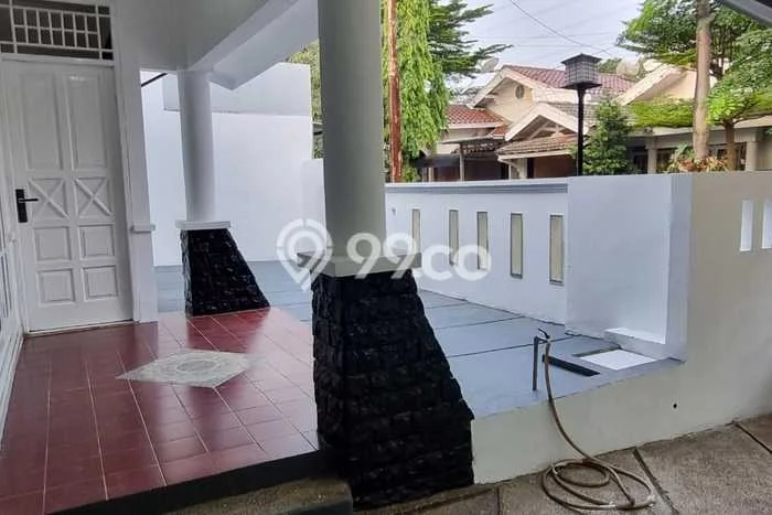 SPECIAL OFFER! Rumah area Bintaro, 1 KM, Lingkungan Asri, LT 120m2m² LB 120m2m² SPECIAL OFFER! Rumah area Bintaro, 1 KM, Lingkungan Asri, LT 120m2m² LB 120m2m²