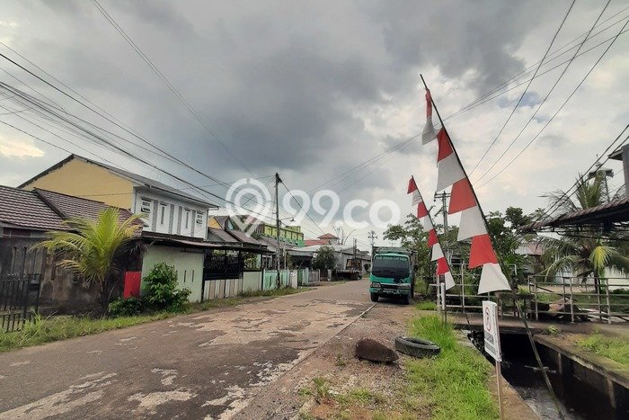 Rumah Kost Dijual Lokasi Pontianak Utara, Pontianak, 17 Kamar Tidur, 5 Kamar Mandi, 260m2 Rumah Kost Dijual Lokasi Pontianak Utara, Pontianak, 17 Kamar Tidur, 5 Kamar Mandi, 260m2