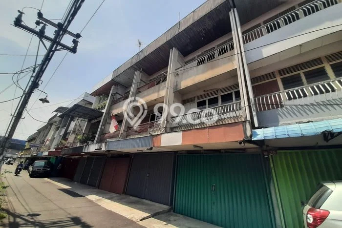 Untuk Dijual Ruko di Pontianak Kota Pontianak LT 70m2 / LB 188m2 Untuk Dijual Ruko di Pontianak Kota Pontianak LT 70m2 / LB 188m2