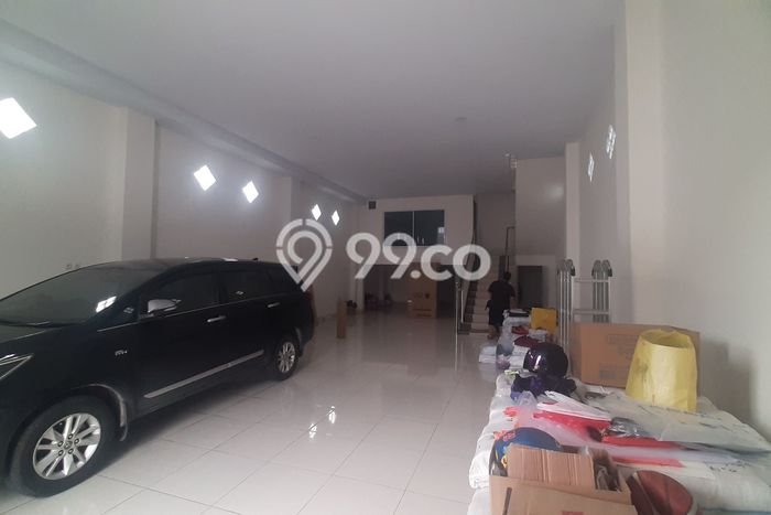 Unit Ruko Dijual di Pontianak Kota Pontianak Luas Bangunan 315m2 Unit Ruko Dijual di Pontianak Kota Pontianak Luas Bangunan 315m2