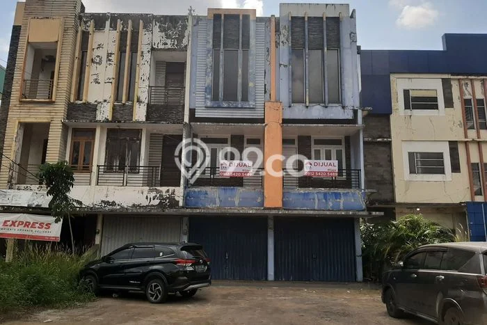 Ruko Bagus Dijual LB 384m2 Lokasi Strategis Pontianak Area Cocok untuk Berbisnis Ruko Bagus Dijual LB 384m2 Lokasi Strategis Pontianak Area Cocok untuk Berbisnis