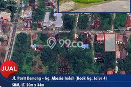 Tanah Kavling di Pontianak Selatan Dijual dengan Luas 689m2 Tanah Kavling di Pontianak Selatan Dijual dengan Luas 689m2