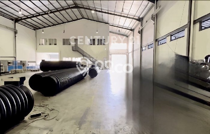 Unit Gudang Paling Strategis di Lippo Cikarang Cikarang dengan LB 1500m2 Unit Gudang Paling Strategis di Lippo Cikarang Cikarang dengan LB 1500m2