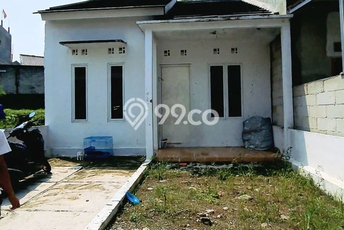 Rumah Dekat Jalur Angkot Rumah Dekat Jalur Angkot