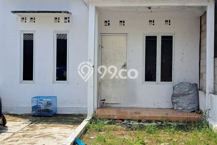 Rumah Dekat Jalur Angkot Rumah Dekat Jalur Angkot