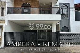 Rumah Elit LB 430m2 Siap Huni Desain Elegan di Ampera, Jakarta Selatan Rumah Elit LB 430m2 Siap Huni Desain Elegan di Ampera, Jakarta Selatan