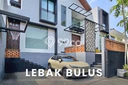 Jual Rumah Mewah Elegan Dengan View Cantik di Lebak Bulus, Jakarta Selatan Jual Rumah Mewah Elegan Dengan View Cantik di Lebak Bulus, Jakarta Selatan