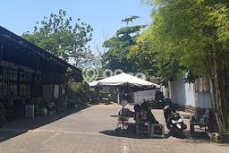 Jual Cepat Hunian Mewah Cozy di Surabaya Jual Cepat Hunian Mewah Cozy di Surabaya