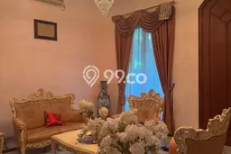 Siap Huni Rumah Mewah 7 Kamar di Sawahan Dekat ke Mana Pun Siap Huni Rumah Mewah 7 Kamar di Sawahan Dekat ke Mana Pun