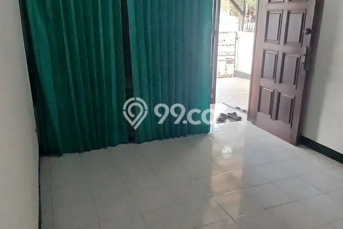 Disewakan Rumah Murah di BKR Bandung dengan 2 Kamar Tidur Disewakan Rumah Murah di BKR Bandung dengan 2 Kamar Tidur